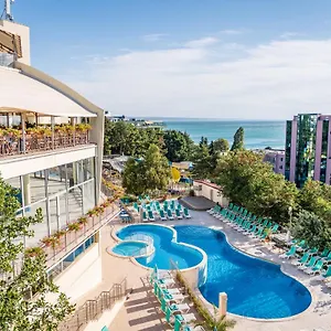 https://golden-beach-park.goldensandshotels.net